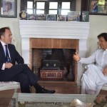 Dr Shahzad Waseem with Imran Khan Met UK HC at Bani Gala